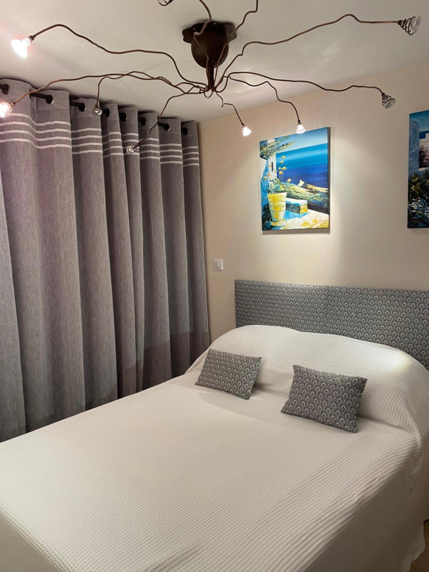 Petit Eden Apartment Ensues-la-Redonne Luaran gambar